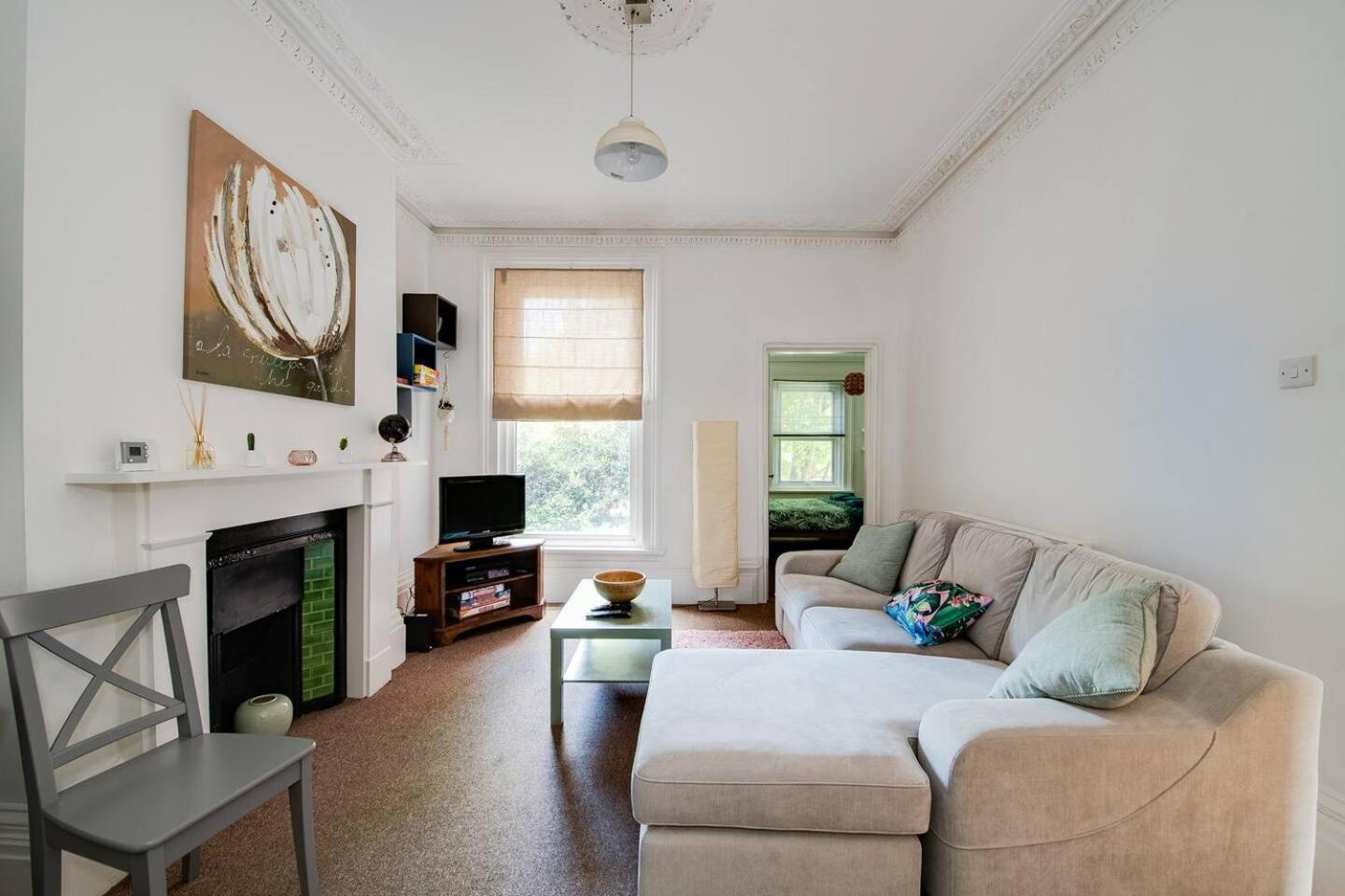 Family Friendly Flat Just Minutes From The Beach! Portsmouth Exterior foto